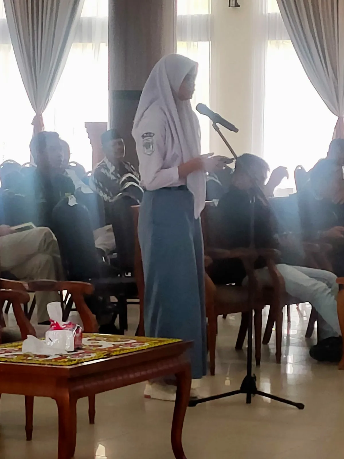 Regina Perwakilan Forum Layak Anak Sampaikan Usulan di Musrenbangkab Kutim