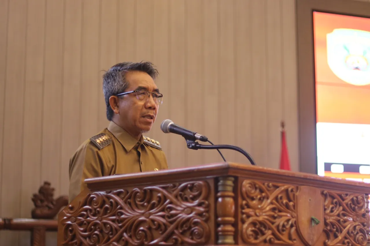 Kesbangpol Gelar Sosialisasi Kewaspadaan Dini bagi Generasi Muda, Bupati: Harus Mampu Jadi Agen Perubahan di Lingkungan Masing-Masing