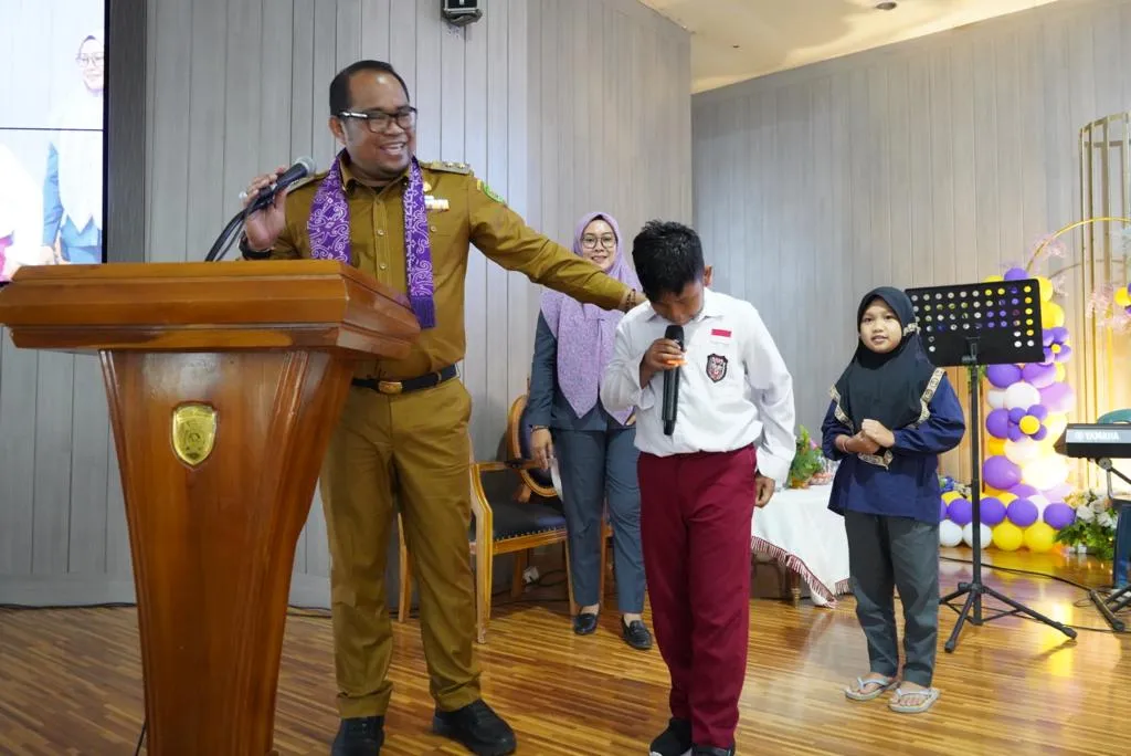Berikan Motivasi untuk Giat Belajar, Kasmidi Berikan Jackpot Bagi 23 Anak di Peringatan HAN