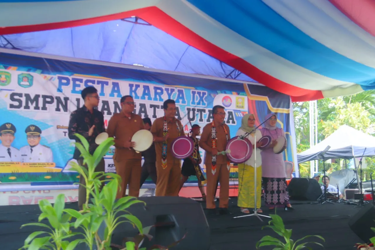 Gelar Pesta Karya IX Garapan SMPN 1 Sangatta Utara Resmi Dimulai, Dibuka Resmi Bupati Kutim Ardiansyah Sulaiman
