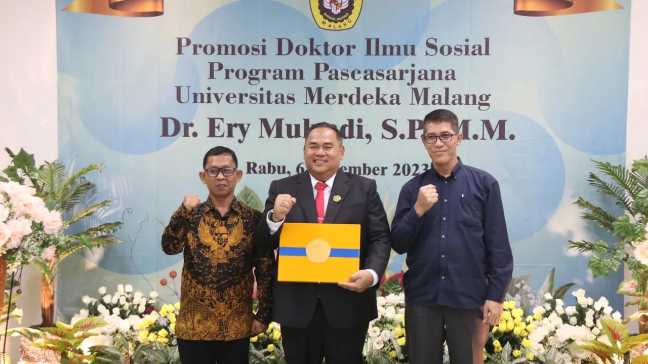 Selamat! Kadis Kominfo Staper Kutim Lulus di Sidang Terbuka Program Pascasarjana Promosi Doktor, dengan Hasil Memuaskan