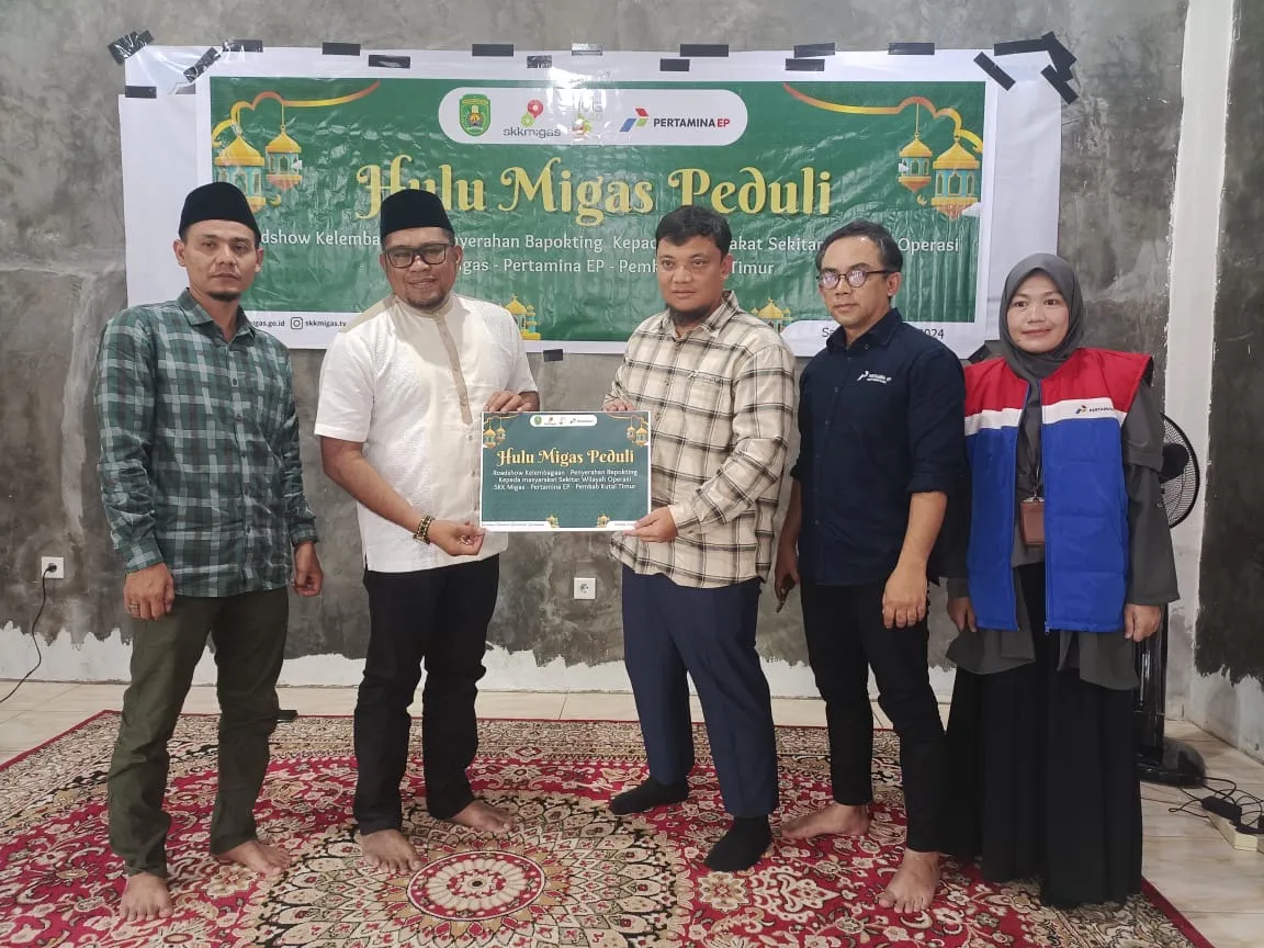 PT Pertamina EP Sangatta Field Bersinergi dengan HMI Bagikan 100 Paket Sambako, Wabup Kasmidi Bulang Turut Apresiasi
