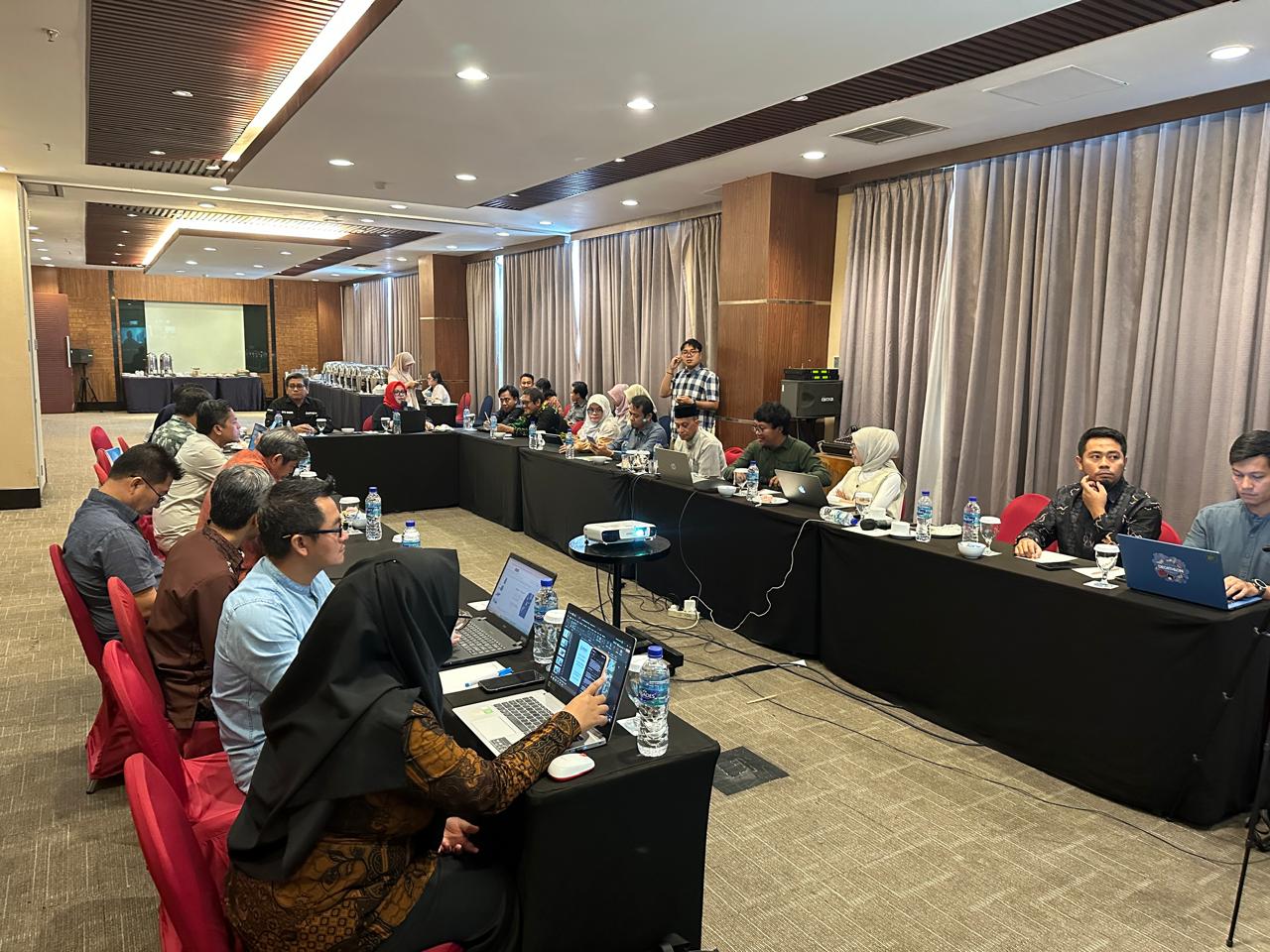 Pemkab Kutim Bersinergi dengan USAID SEGAR Gelar FGD Finalisasi Rancangan SIO Kabupaten Kutim