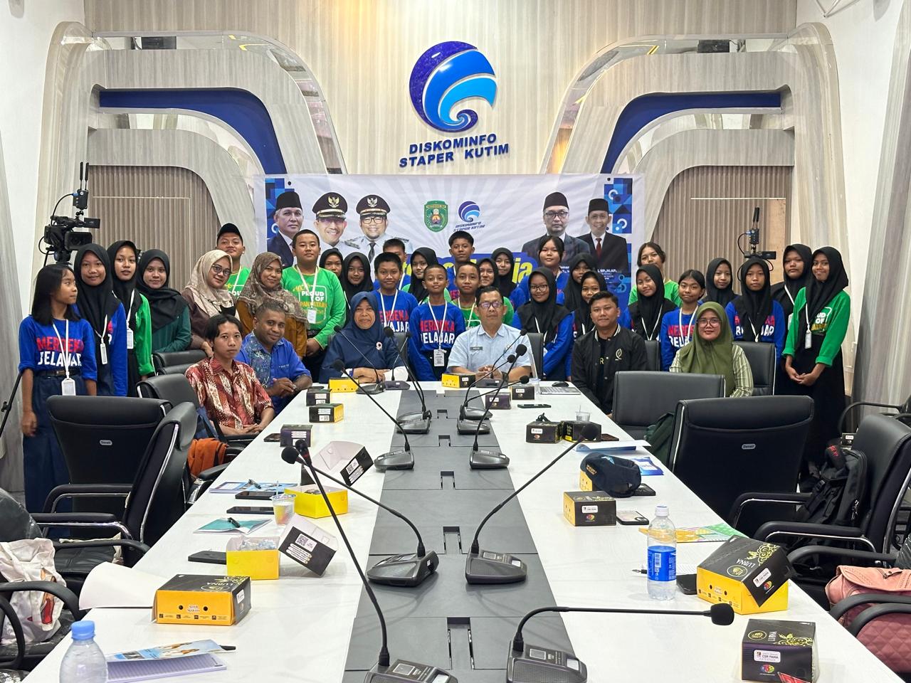  Hadirkan Siswa SMPN 1 Sangatta Utara, Diskominfo Kutim Kenalkan Dunia Jurnalistik