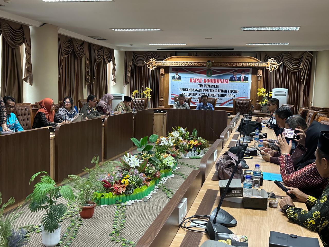 Hadiri Rakor TP3D, Pjs Bupati Kutim Minta Petakan Daerah Rawan Konflik Pilkada dan Minta ASN Netral