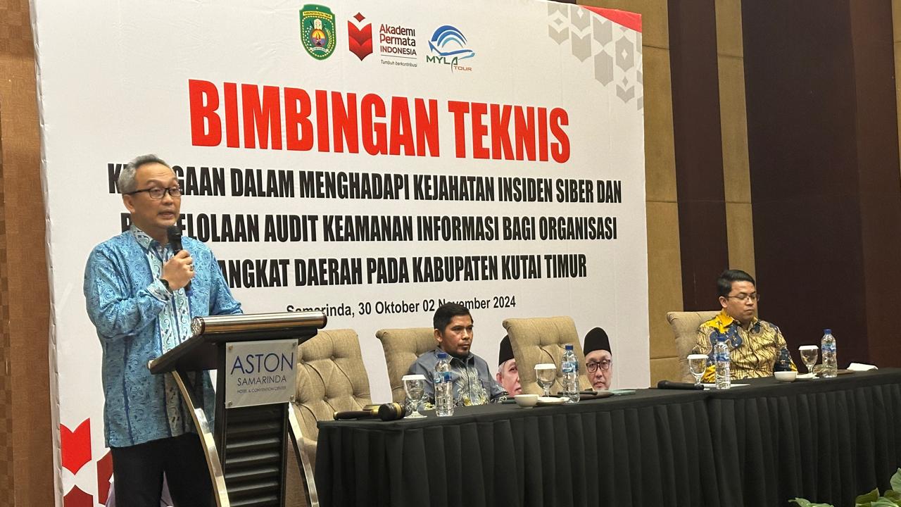 Edukasi tentang Keamanan dan Kenyamanan Bagi Pengguna Layanan Publik Berbasis Digital, Diskominfo Gelar Bimtek