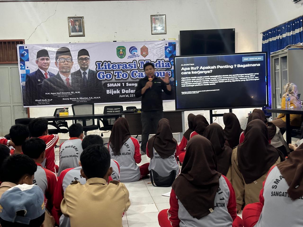 Sasar Pelajar SMAN 1 Sangsel, Diskominfo Kutim Gelar Literasi Media Bijak Dalam Bersosmed