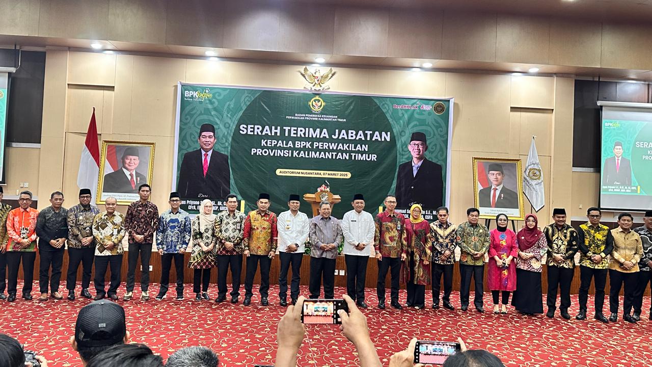 Bupati Ardiansyah Sulaiman Hadiri Pisah Sambut Kepala BPK Kaltim dari Agus Priyono kepada Mochammad Suharyanto