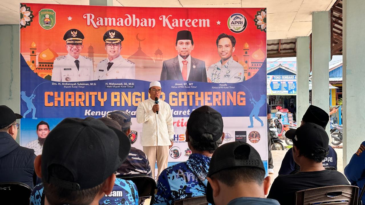 Peserta Memancing Bertajuk  Charity Angler Gathering Gagasan APRI Kutim Resmi Dilepas Wabup Mahyunadi