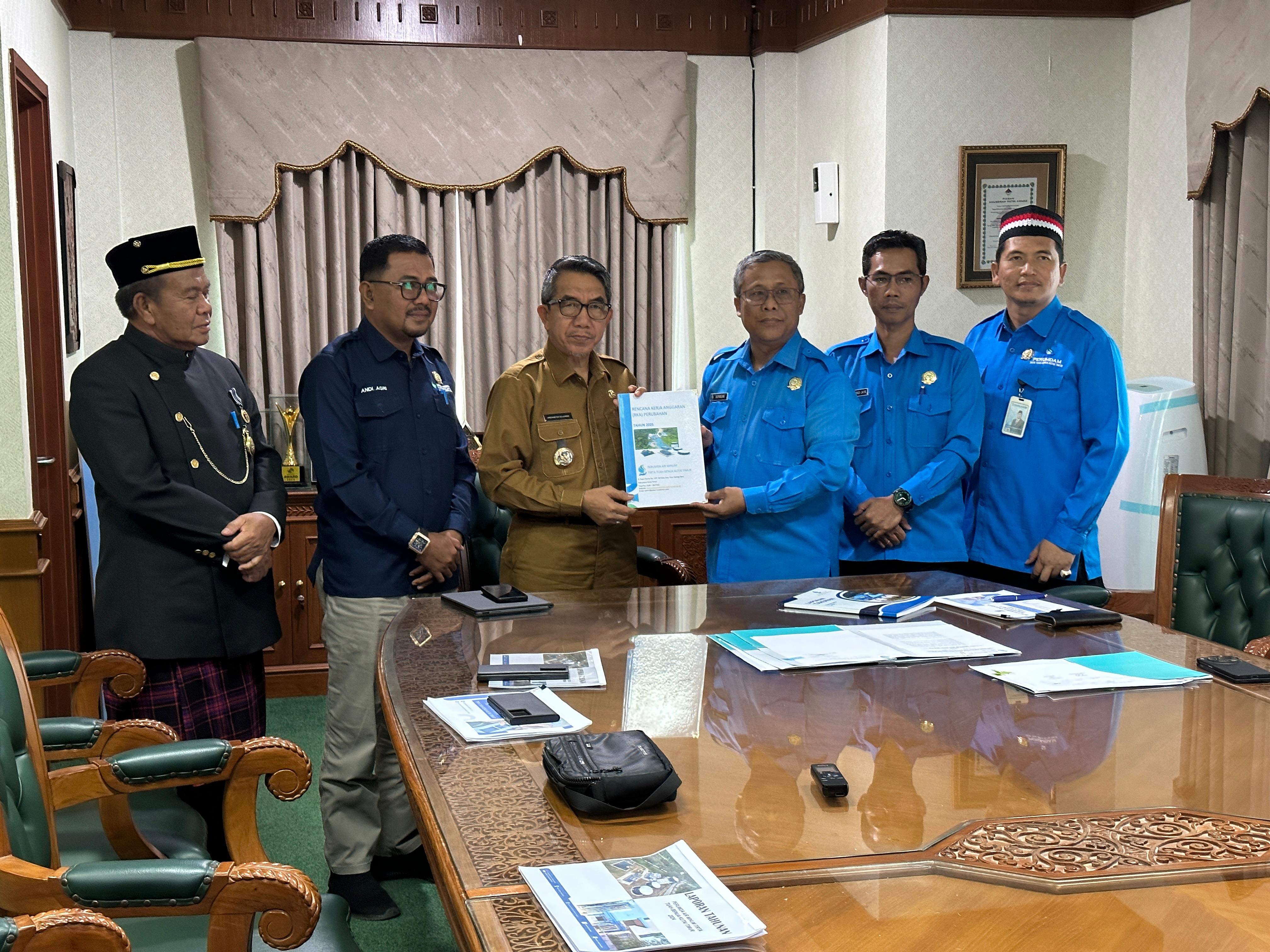 Perumdam Tirta Tuah Benua Kutim, Diharapkan Tetap Mampu Menjalan 2 Fungsinya, Pelayanan dan Mendapatkan Laba