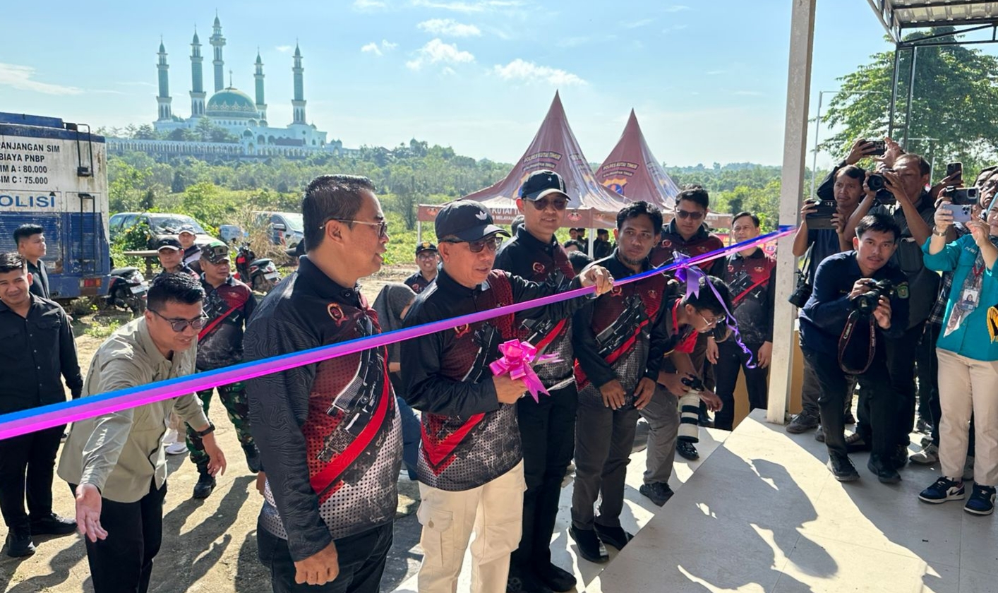 Meriahkan HUT ke 79 Tahun Bhayangkara, Polres Kutim Gelar Lomba Menembak Dirangkai dengan Peresmian Akademi WLSC