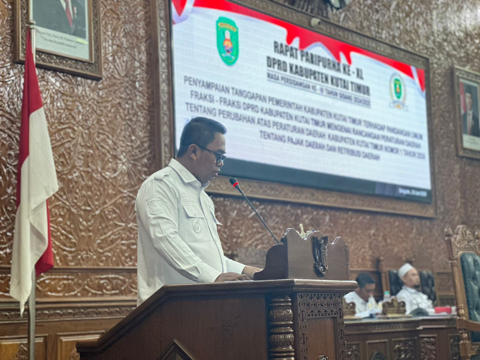 Sampaikan Tanggapan Pemerintah atas Pandangan Umum Fraksi DPRD terkait Revisi Raperda Pajak dan Retribusi Daerah, Wabup Mahyunadi Harap segera Rampung