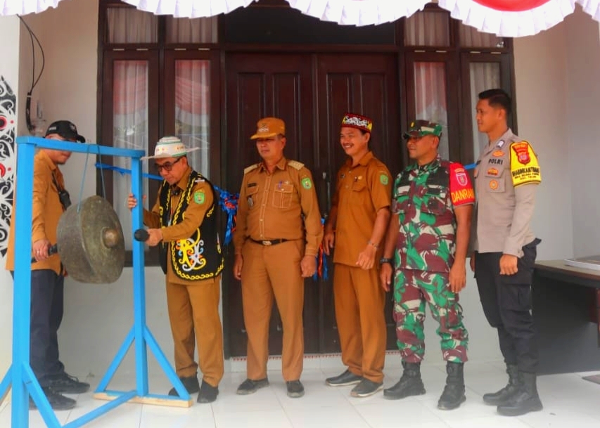 Kantor Desa Long Segar Diresmikan Bupati Ardiansyah: Manfaatkan sebagai Pusat Pelayanan publik yang Aktif dan Responsif