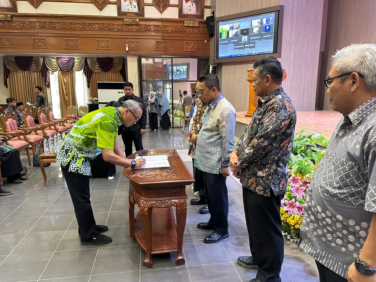 Desa Singa Gembara Dicanang sebagai "Desa Cantik" Wabup Mahyunadi Berpesan  Lakukan Pembinaan dan Pendampingan