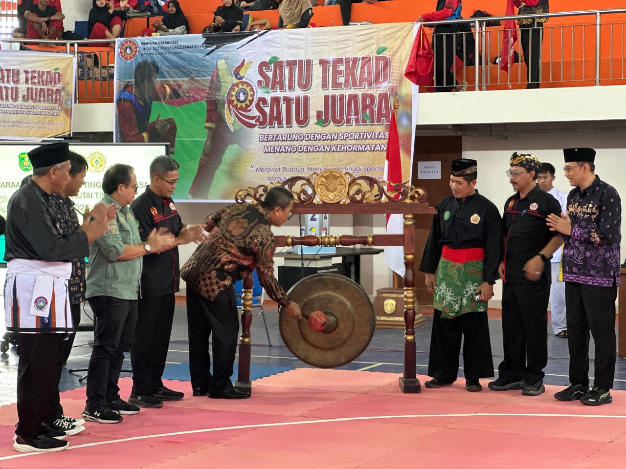 Buka Kejuaraan Pencak Silat, Wabup Mahyunadi, Pencak Silat Budaya Yang Harus Dilestarikan