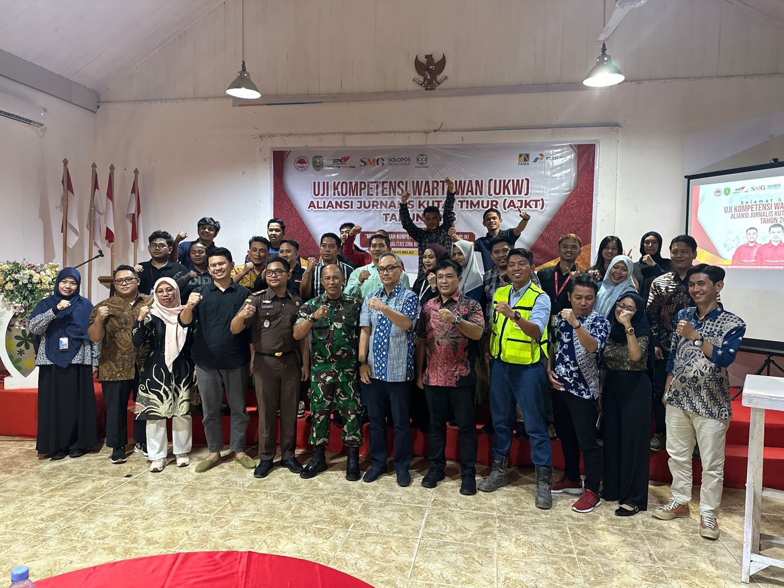UKW AJKT Kutim Resmi Ditutup, Kadis Kominfo Tekankan Profesionalisme Wartawan