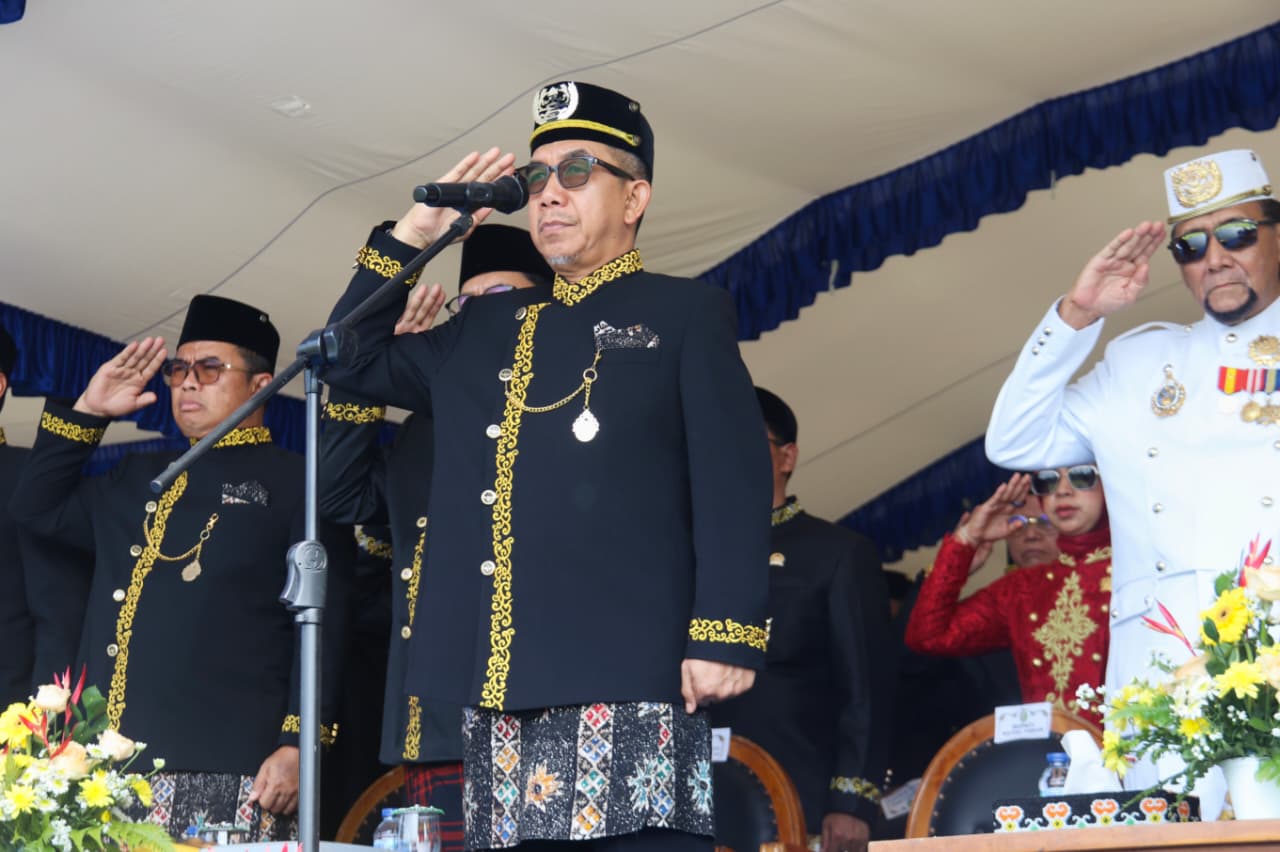 Bupati Ardiansyah Pimpin Upacara HUT Kutai Timur ke-26: Refleksi, Apresiasi, dan Harapan Baru