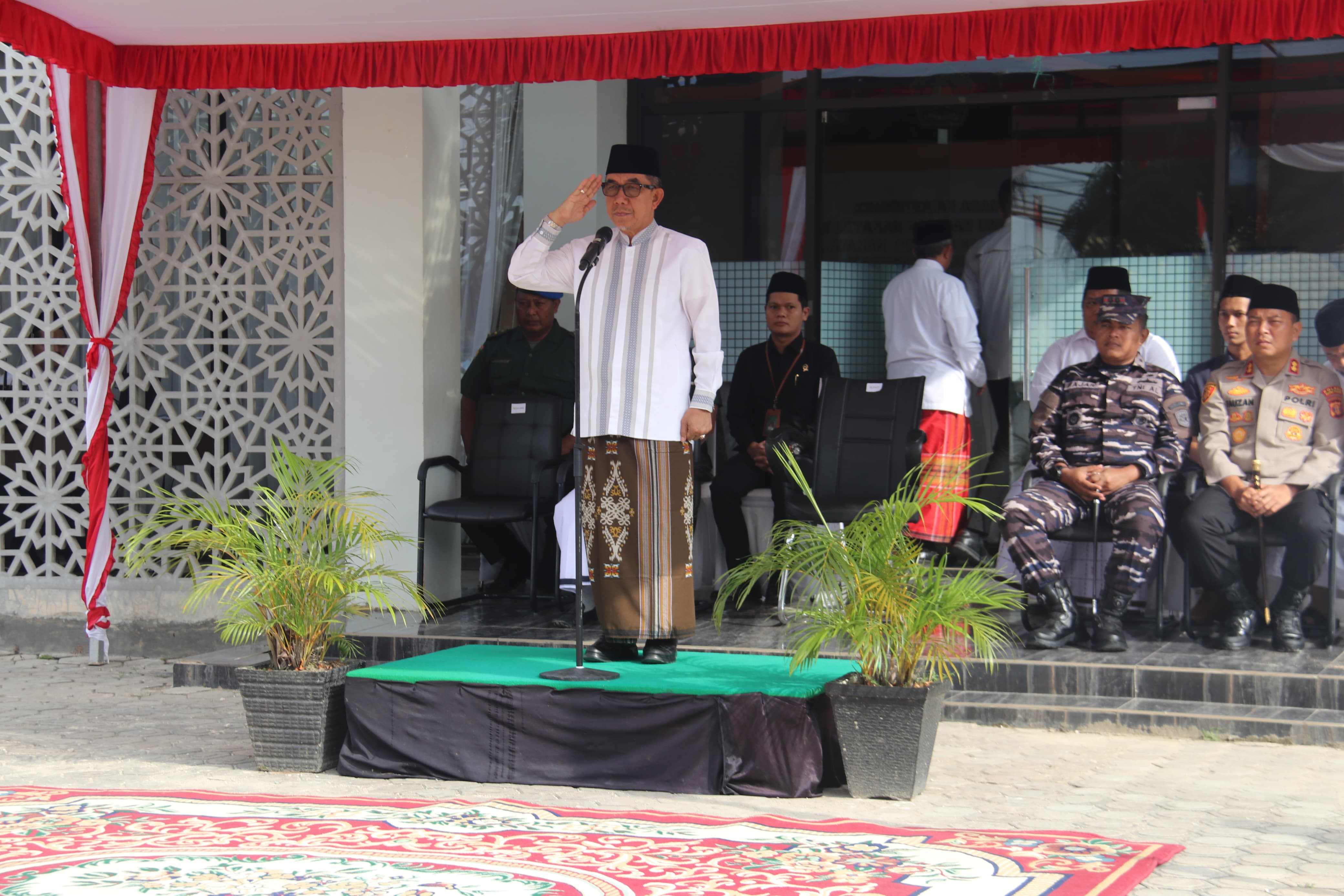 Hari Santri Nasional ke-10 di Kutim: Bupati Ardiansyah Ingatkan Semangat Resolusi Jihad KH. Hasyim Asy'ari