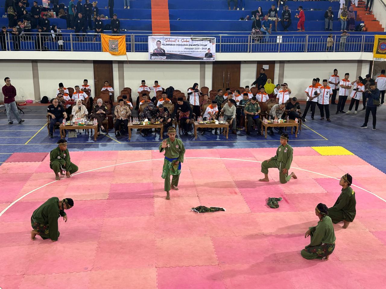 Bupati Cup 2025 Resmi Bergulir, 280 Atlet Silat Siap Unjuk Kemampuan di GOR Kudungga