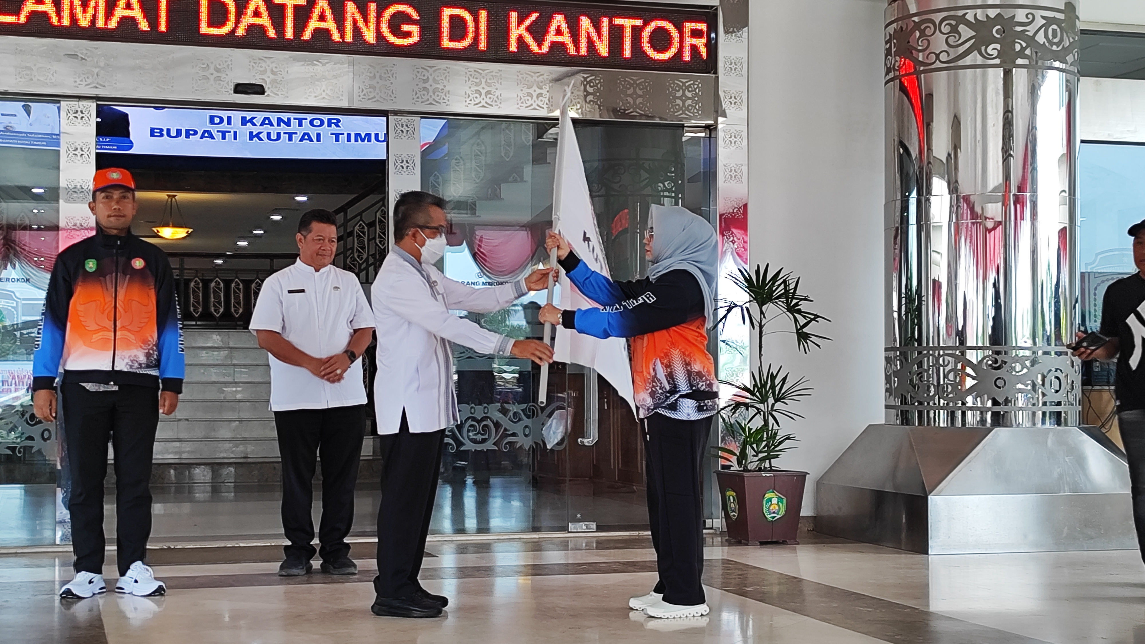 PGRI Kutim Siap Berlaga di Porseni Kaltim, Bupati Ardiansyah Tekankan Sportivitas dan Kekompakan