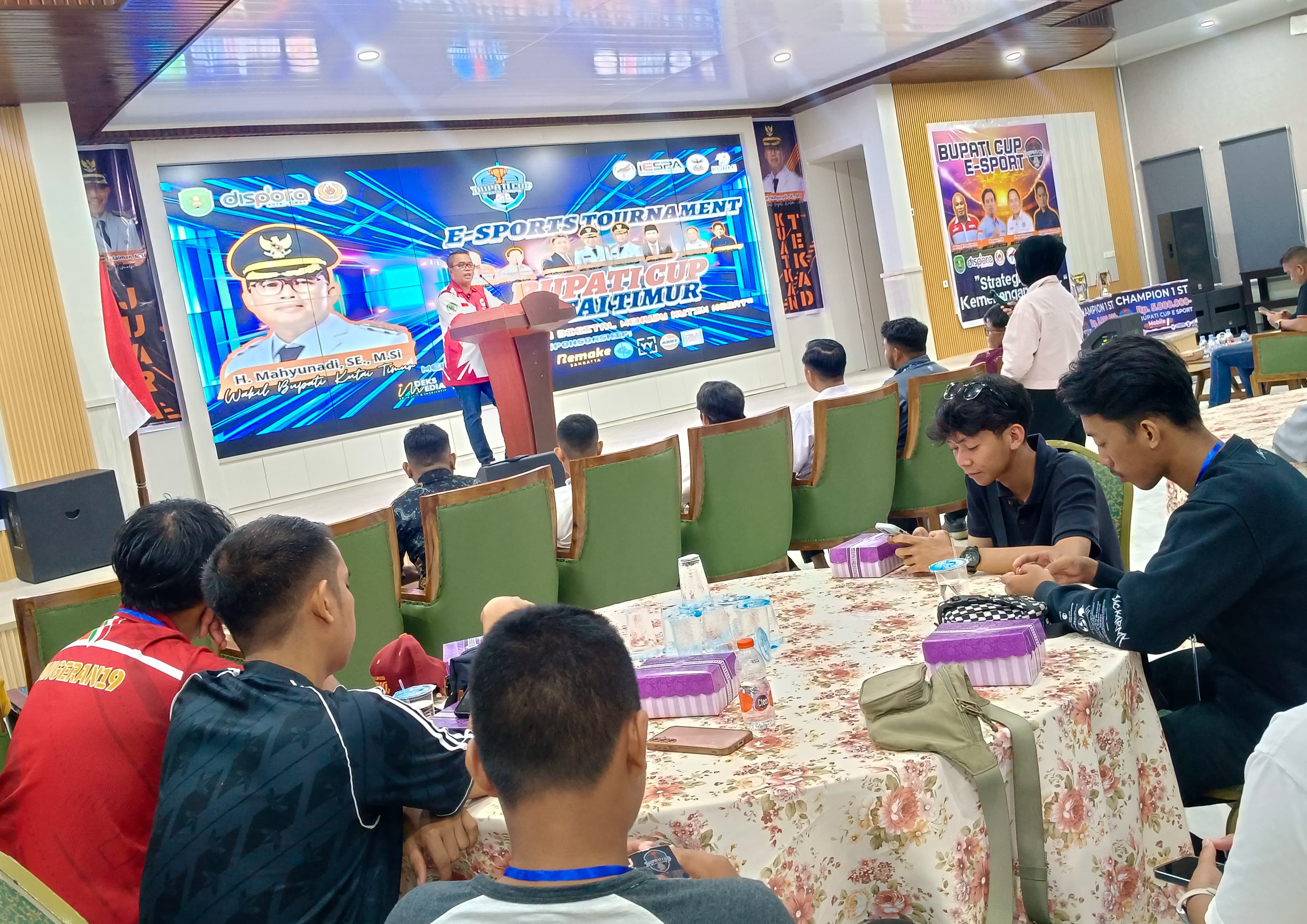 Ratusan gamers Ikuti Turnamen Bupati Cup e-Sport 2025 Wabup Mahyunadi Dukung Jadi Sektor Ekonomi Baru