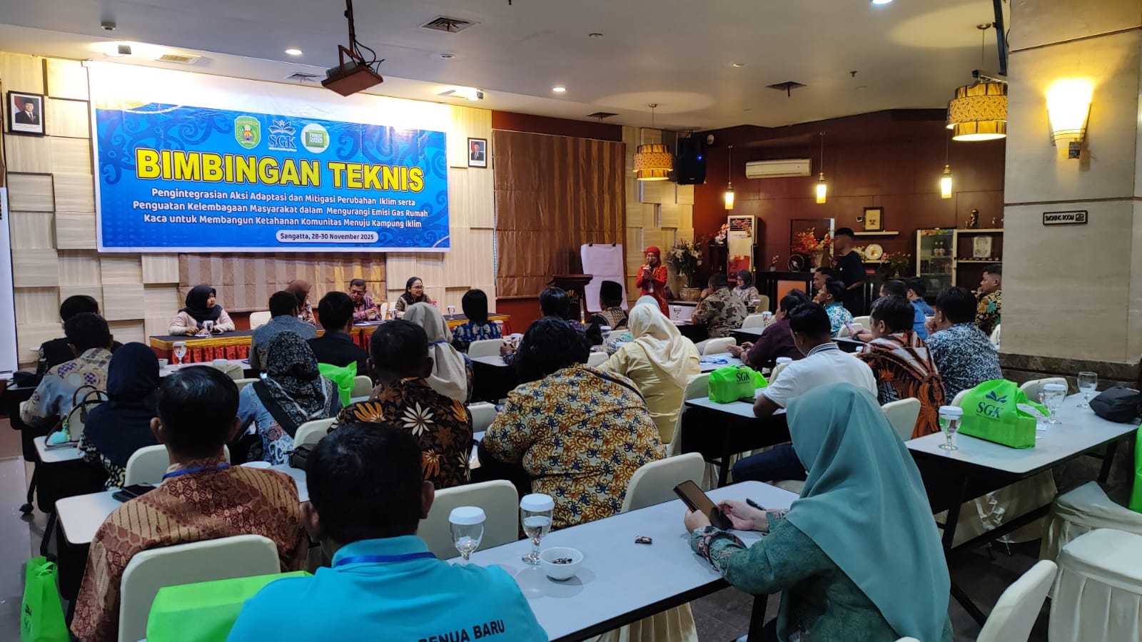 DLH Kutim Dorong Penguatan Proklim Lewat Bimtek Adaptasi dan Mitigasi Perubahan Iklim