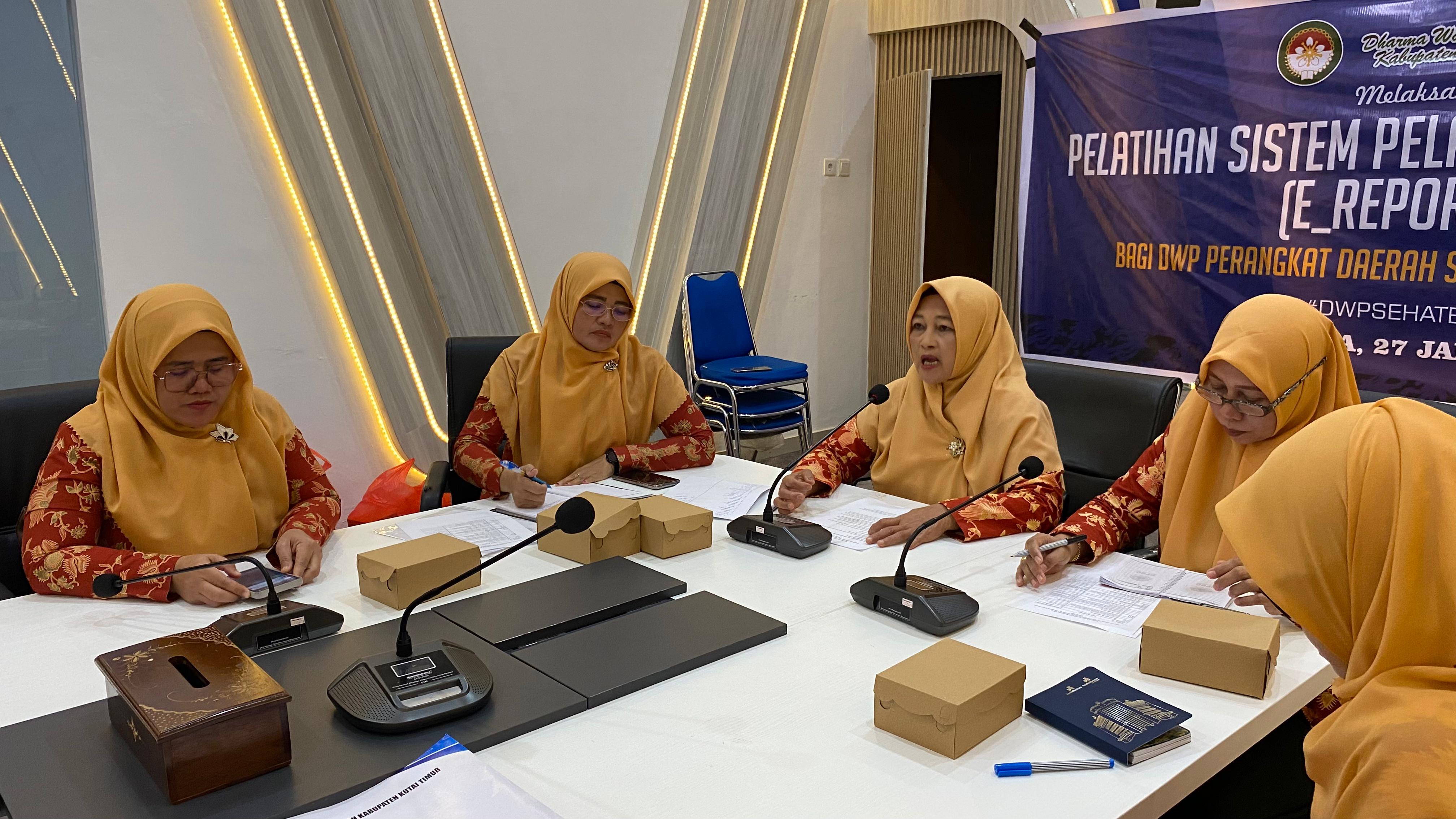Pelatihan E-Reporting DWP Kutim Jadi Langkah Menuju Administrasi Digital