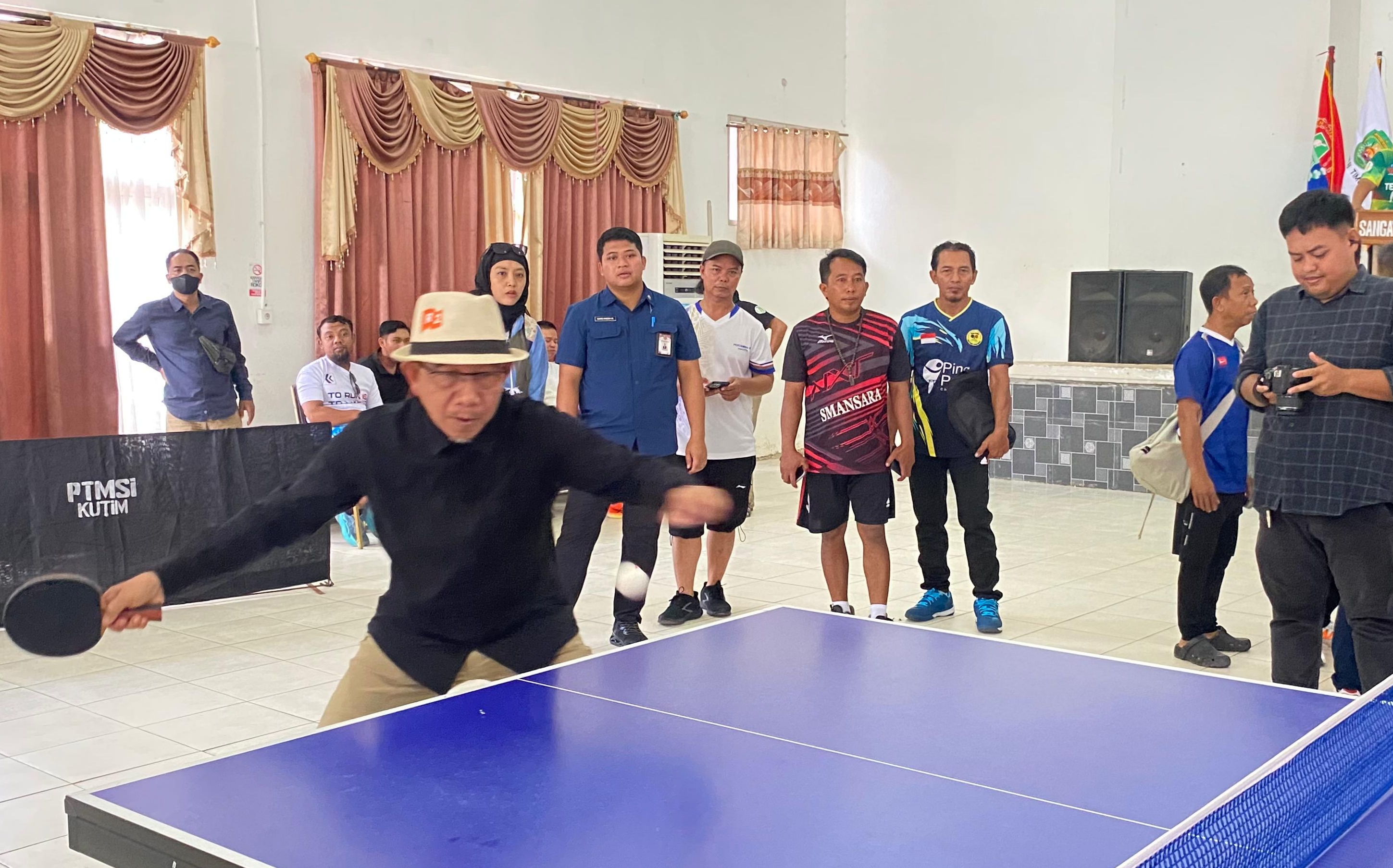 137 Atlet Ramaikan Turnamen Tenis Meja. Bupati Ardiansyah, Langkah Awal Pembinaan Atlet Berbakat