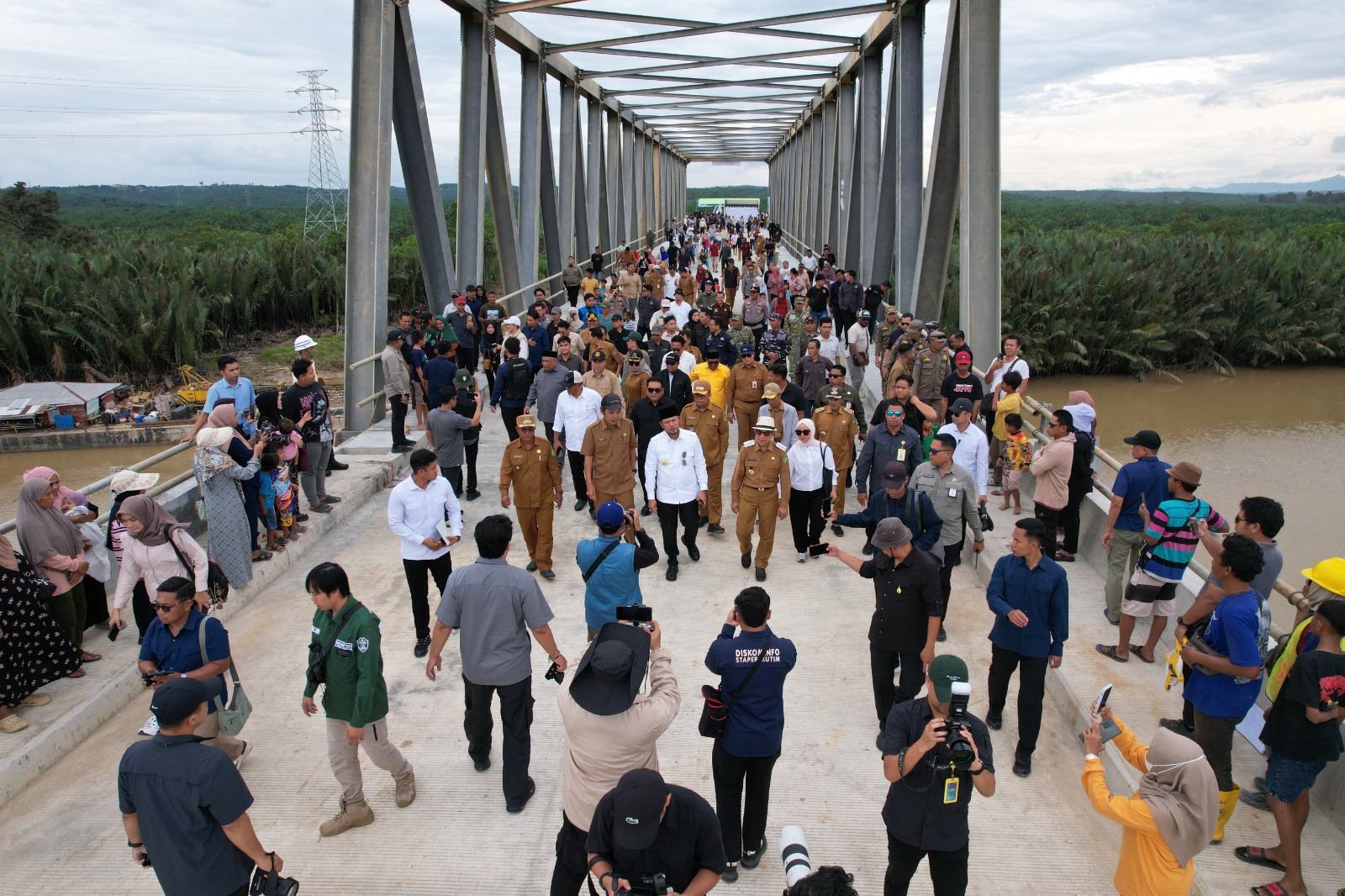 Jembatan Nibung Diresmikan Akses Kaubun–Sangkulirang Kian Lancar dan Dongkrak Ekonomi Warga