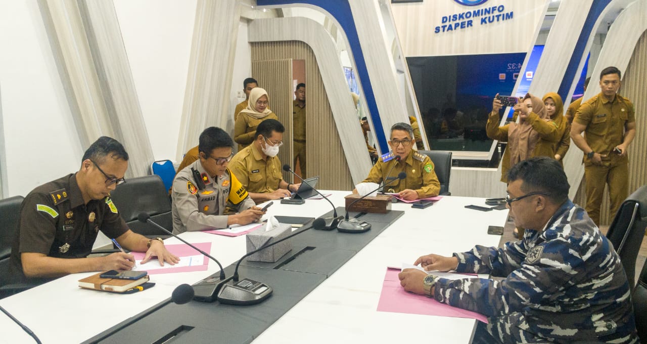 Dorong Legalitas Usaha, Bupati Ardiansyah Minta Pedagang Pasar Segera Miliki NIB