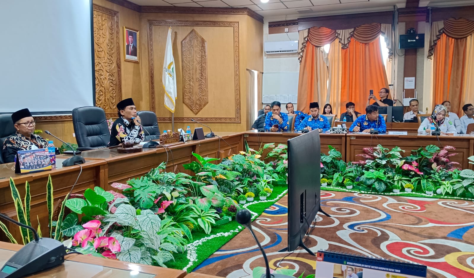 Pemkab Kutim dan DPRD Siap Evaluasi Implementasi Perda Ketenagakerjaan