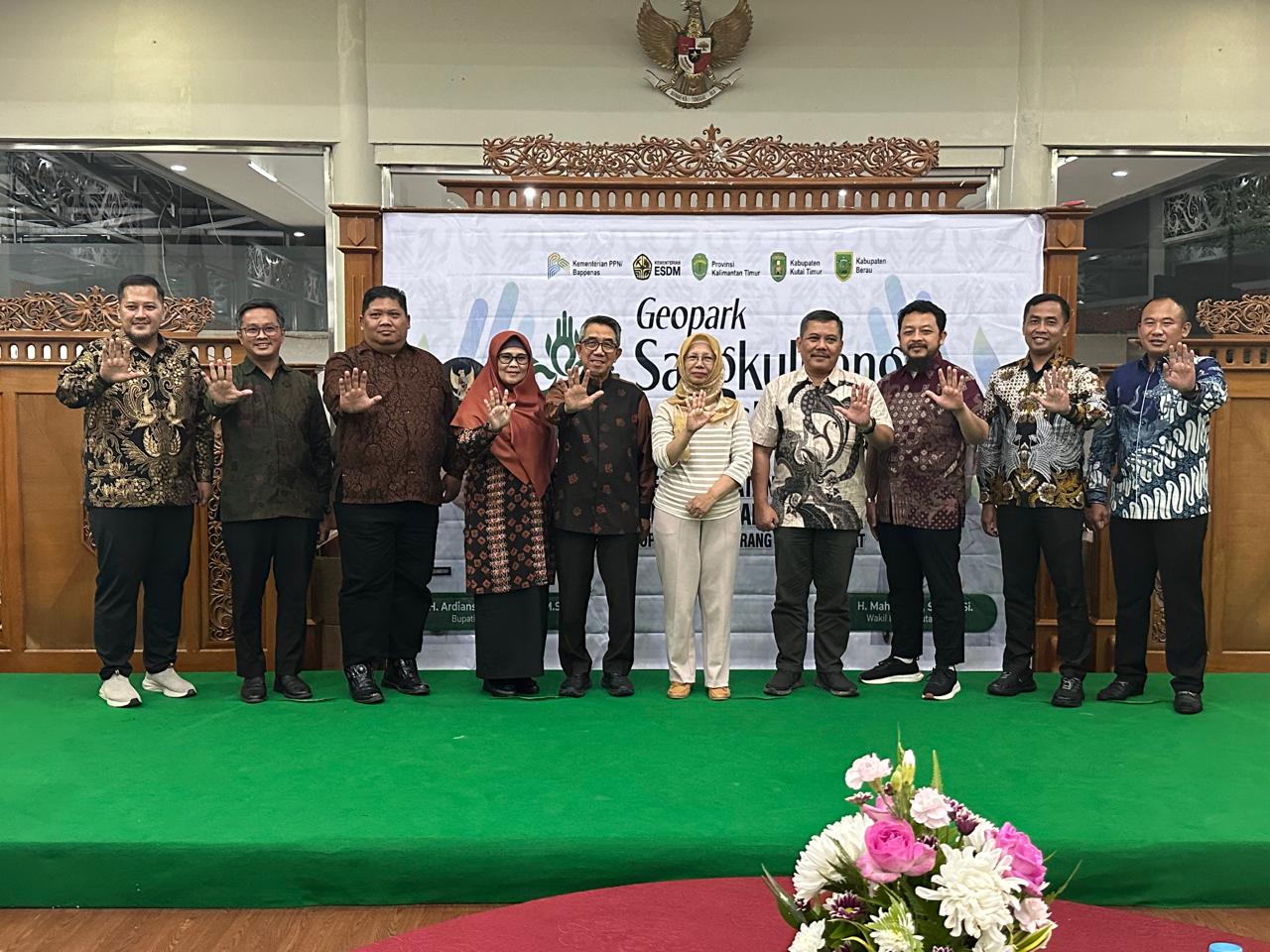 Sambut Tim Verifikasi, Kutim Mantap Dorong Geopark Sangkulirang-Mangkalihat ke Level Nasional