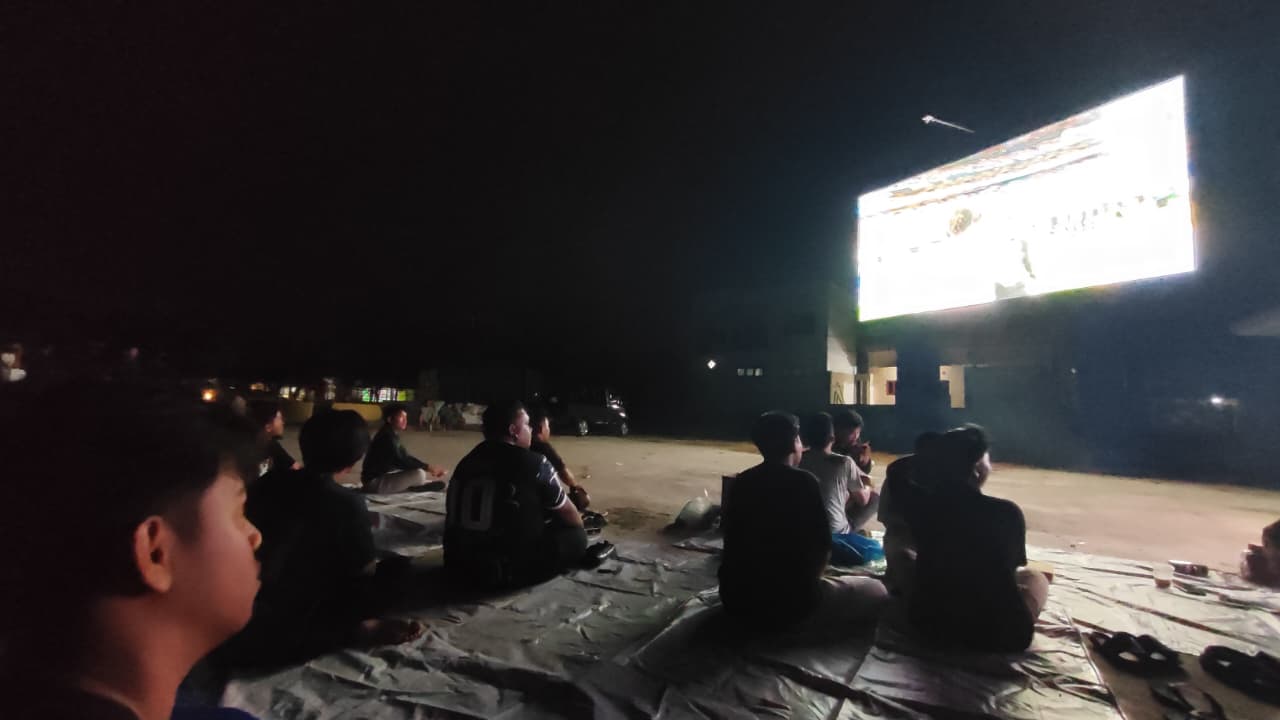  Warga Padati Polder Ilham Maulana, Nobar Semifinal Piala Dunia Berlangsung Meriah 
