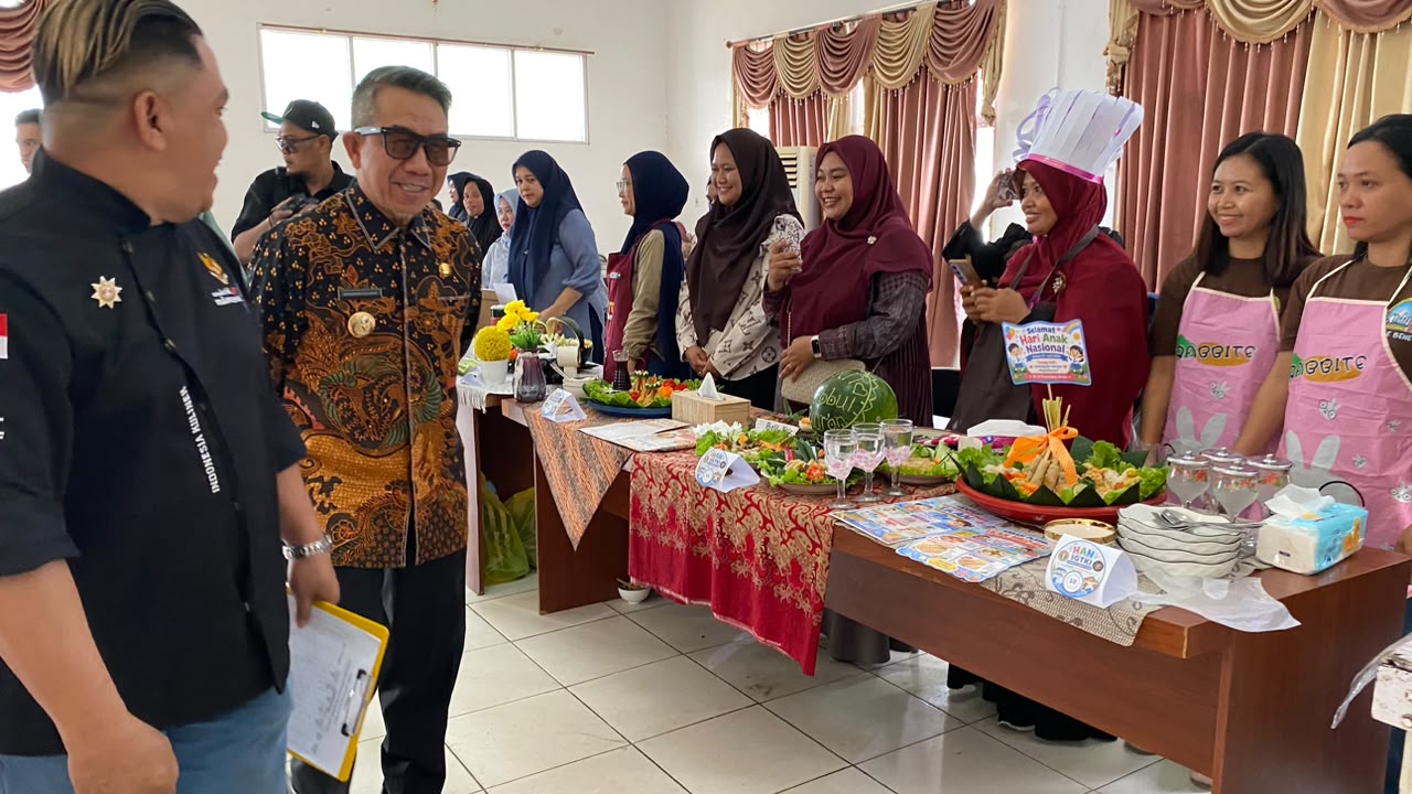 Bupati Ardiansyah: Olahan Ikan Kreatif Bisa Jadi Camilan Sehat Sekaligus Peluang Usaha