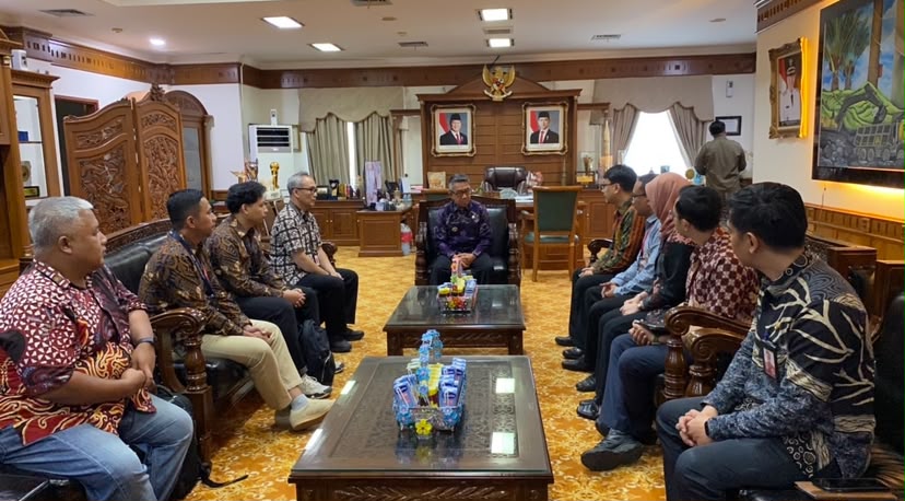 Pemkab Kutim Perkuat Konektivitas Digital, Bupati Ardiansyah Fokus Jangkau Desa