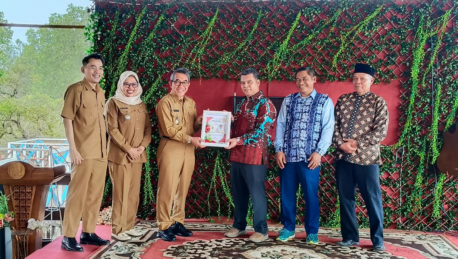 Bupati Ardiansyah: Dedikasi Camat Purna Tugas Jadi Warisan Kebaikan