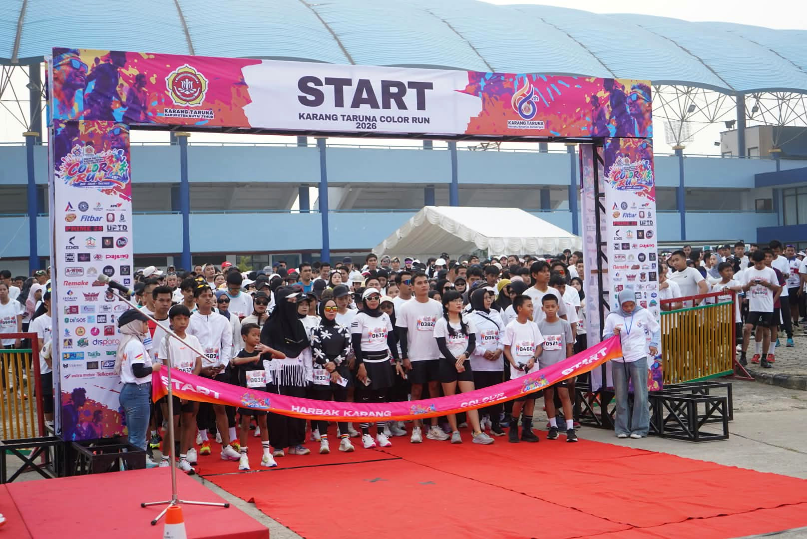 Dari Olahraga hingga Aksi Sosial, Color Run Karang Taruna Kutim Libatkan Ribuan Warga