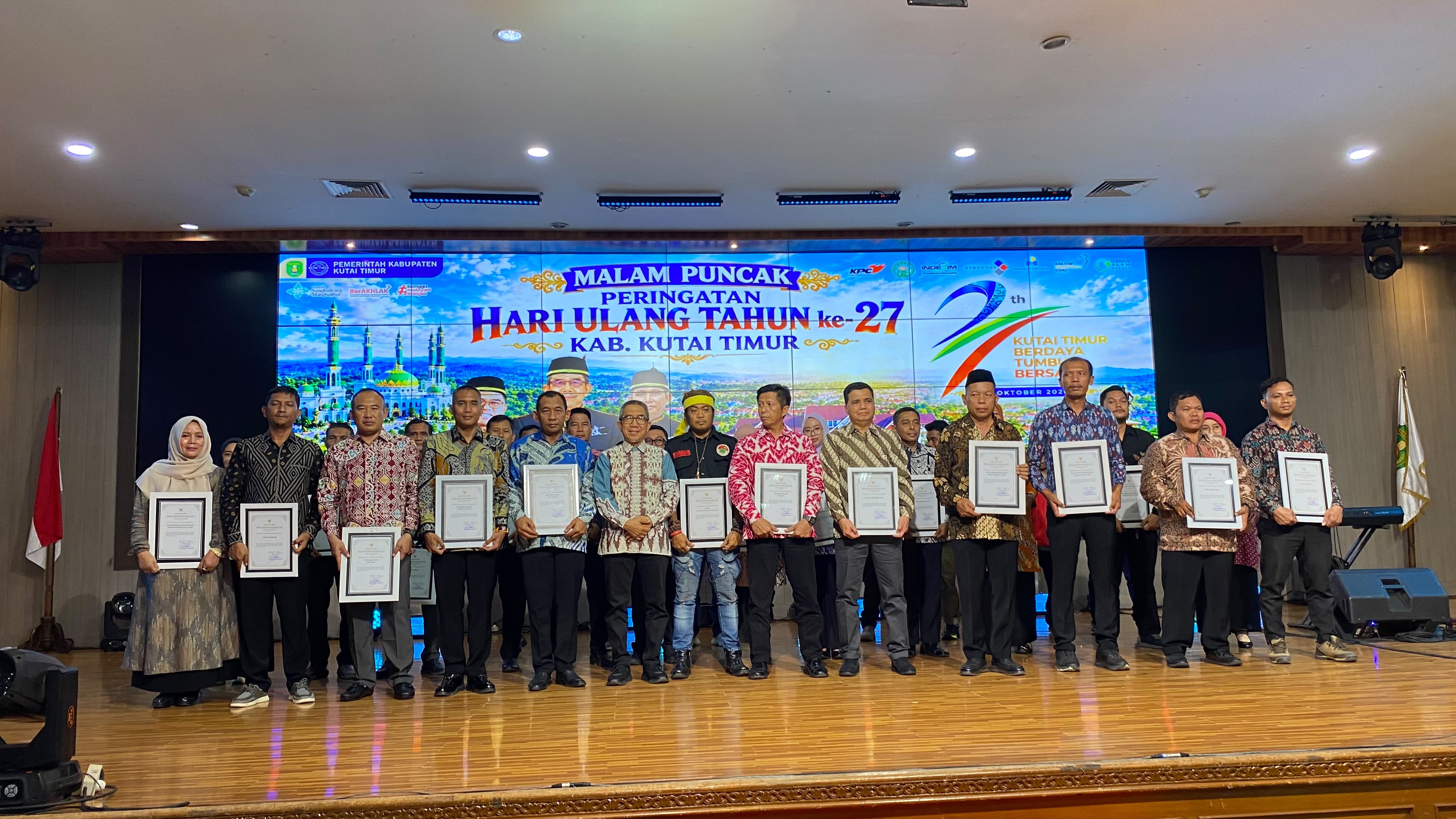 HUT ke-27 Kutim, Momentum Apresiasi Prestasi dan Pelestarian Budaya 